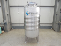 Резервуар с рубашкой производственный 3